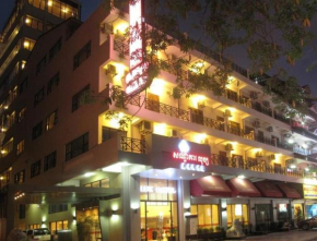 Гостиница Lux Riverside Hotel & Apartment  Phnom Penh